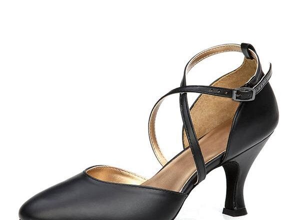 scarpe donna eleganti nere a Novara